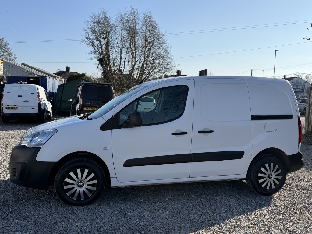 Used Peugeot Partner 2018 for sale - 77745231: Photo 4