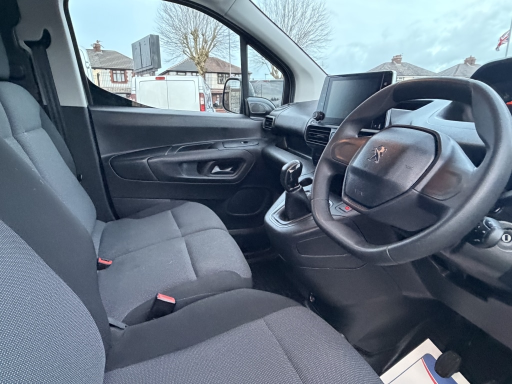 Used Peugeot Partner 2021 for sale - 76893385: Photo 14