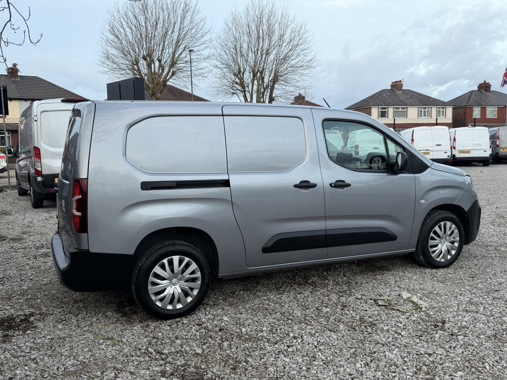 Used Peugeot Partner 2021 for sale - 76893385: Photo 9