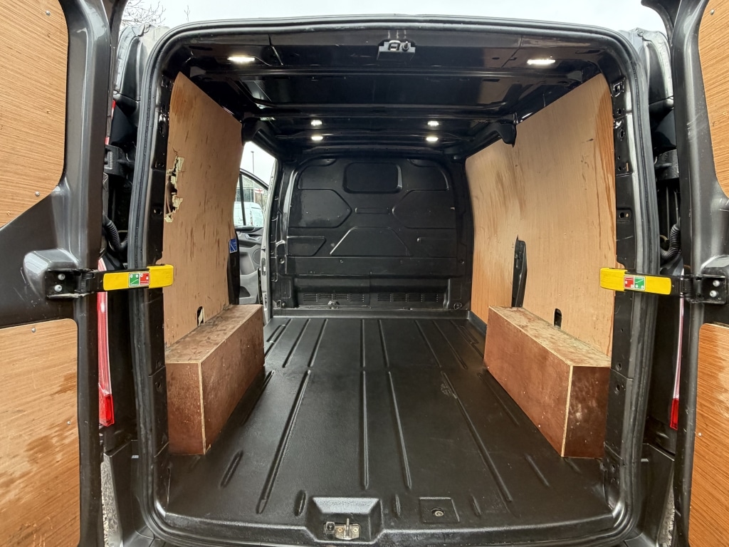 Used Ford Transit Custom 2022 for sale - 77803597: Photo 11