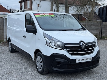 Renault Trafic feature image