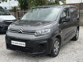 Used Citroen Berlingo 2023 for sale - 79521858: Photo
