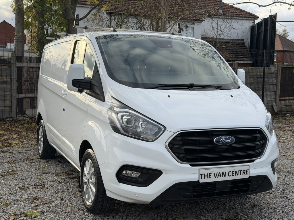 Used Ford Transit Custom 2022 for sale - 76682705: Photo 1