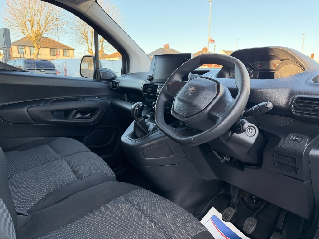 Used Peugeot Partner 2020 for sale - 76656444: Photo 11