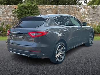 Used Maserati Levante 2017 for sale - 79250036: Photo