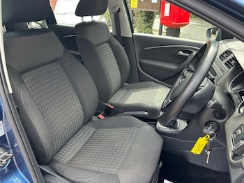 Used Volkswagen Polo 2015 for sale - 78930549: Photo