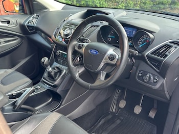 Used Ford Kuga 2015 for sale - 79265939: Photo