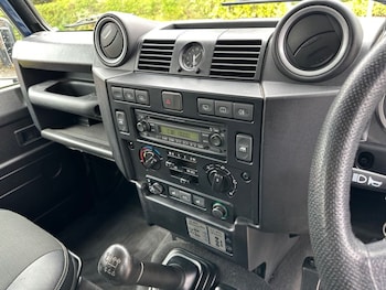 Used Land Rover Defender 2012 for sale - 78363687: Photo