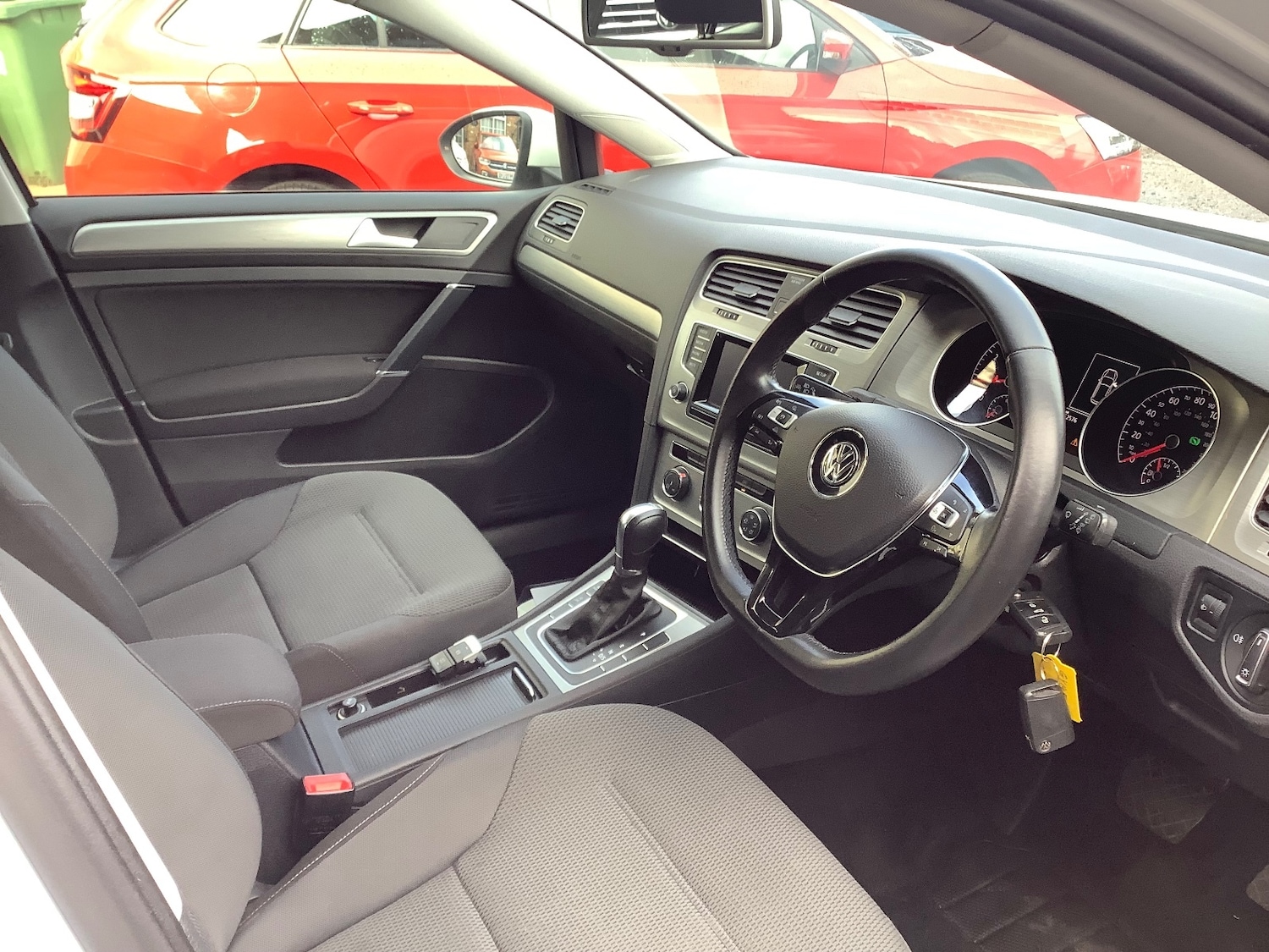 Used Volkswagen Golf 2014 for sale - 78041974: Photo 11