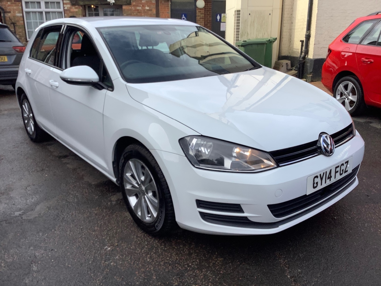Used Volkswagen Golf 2014 for sale - 78041974: Photo 5