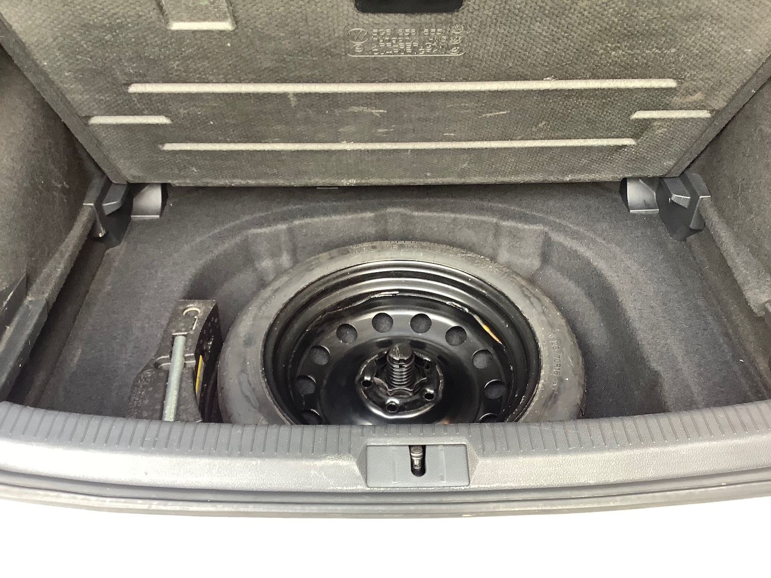 Used Volkswagen Golf 2014 for sale - 78041974: Photo 8