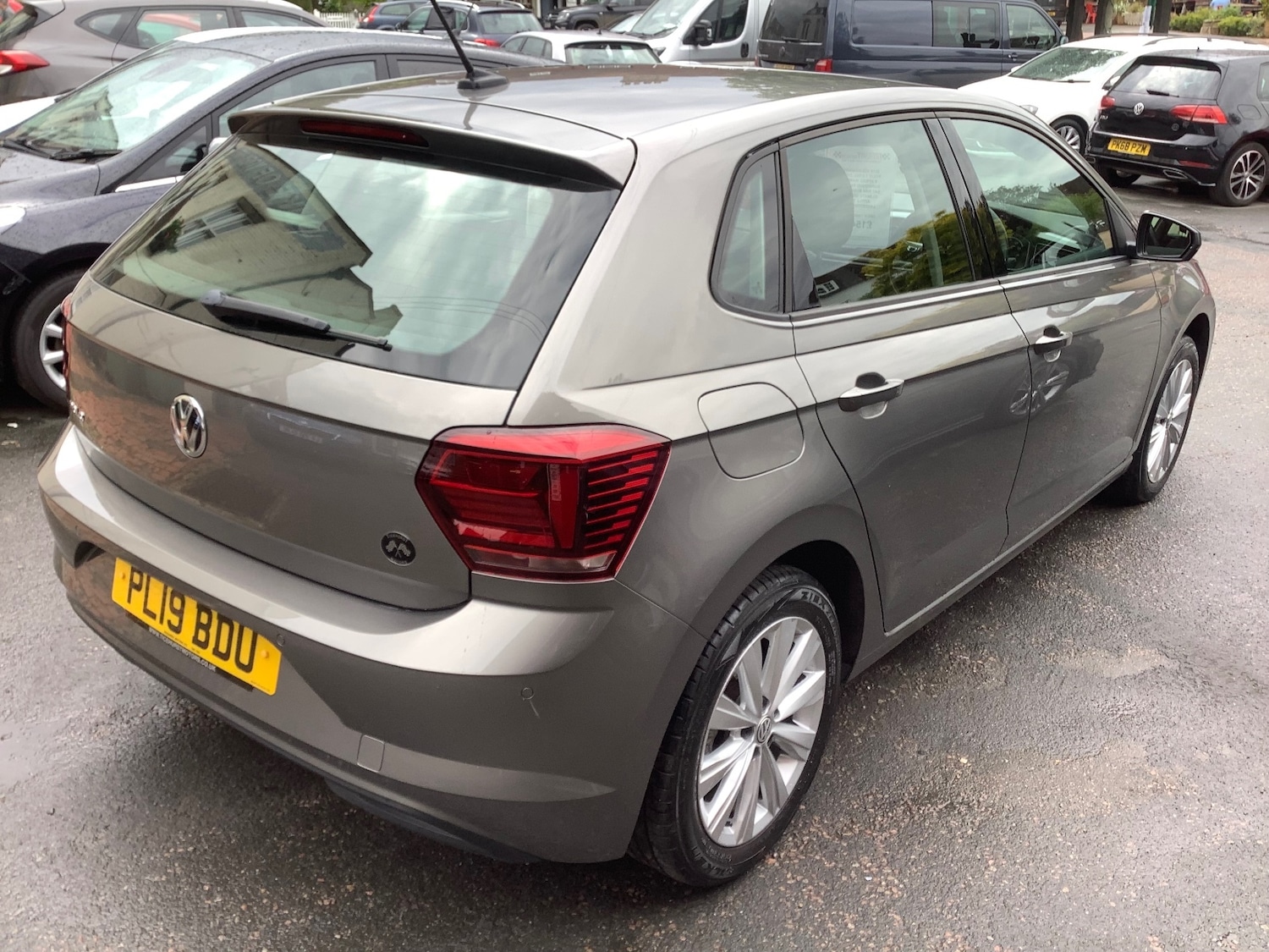 Used Volkswagen Polo 2019 for sale - 76384552: Photo 4