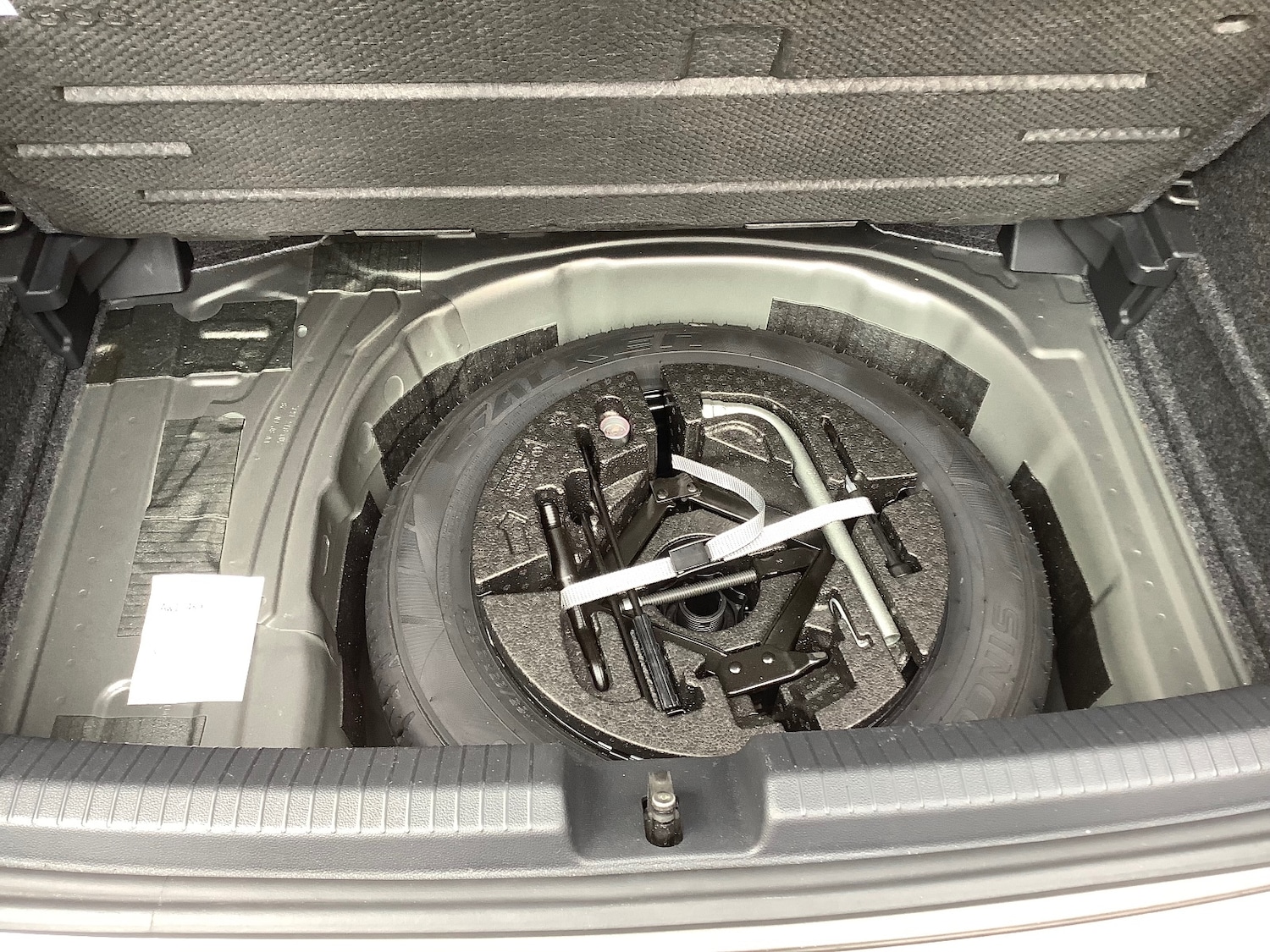 Used Volkswagen Polo 2019 for sale - 76384552: Photo 8