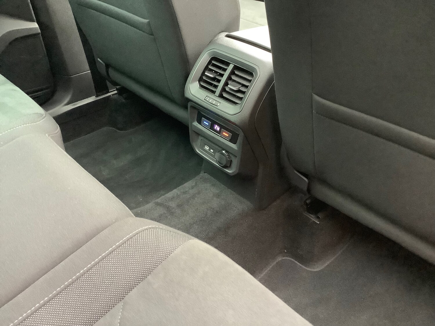 Used Volkswagen Tiguan 2021 for sale - 77702687: Photo 12