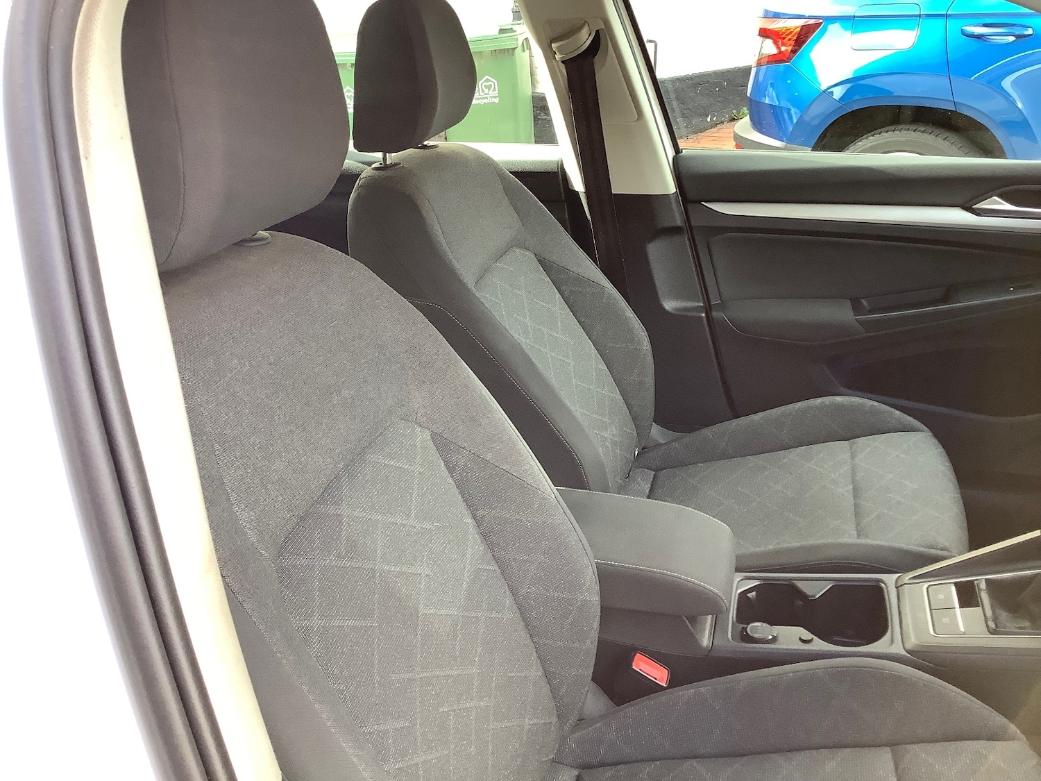 Used Volkswagen Golf 2020 for sale - 76452199: Photo 11