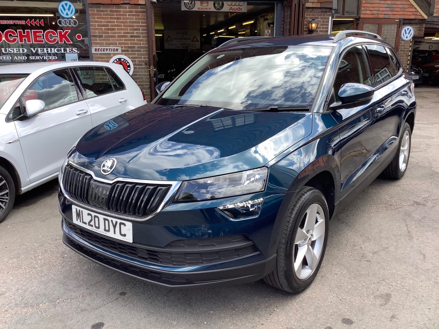 Used Skoda Karoq 2020 for sale - 76312388: Photo 1