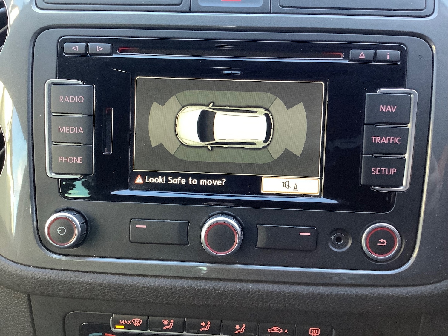 Used Volkswagen Tiguan 2014 for sale - 77095292: Photo 19