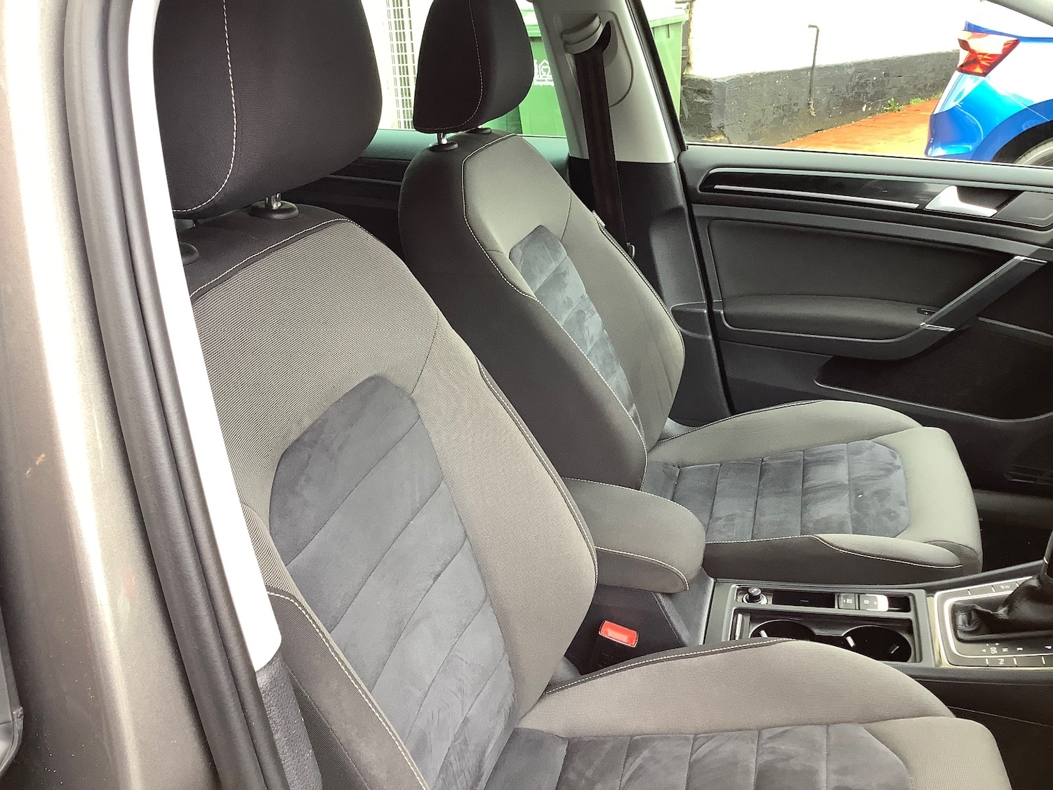 Used Volkswagen Golf 2015 for sale - 77630784: Photo 10