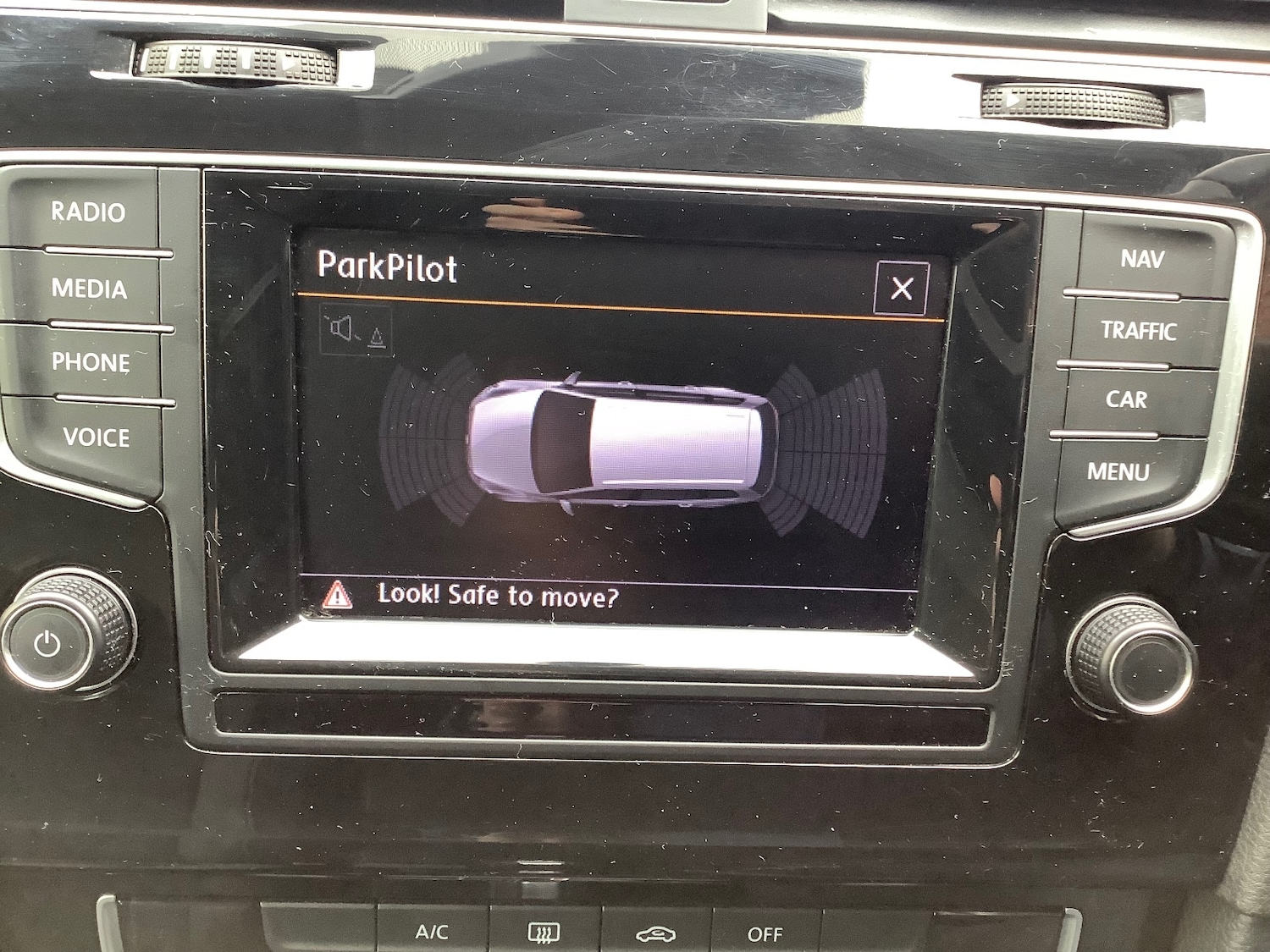 Used Volkswagen Golf 2015 for sale - 77630784: Photo 22