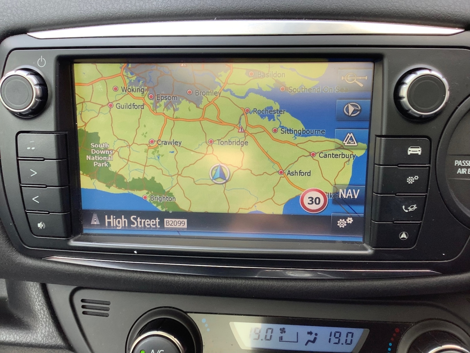 Used Toyota Yaris 2014 for sale - 76971269: Photo 23