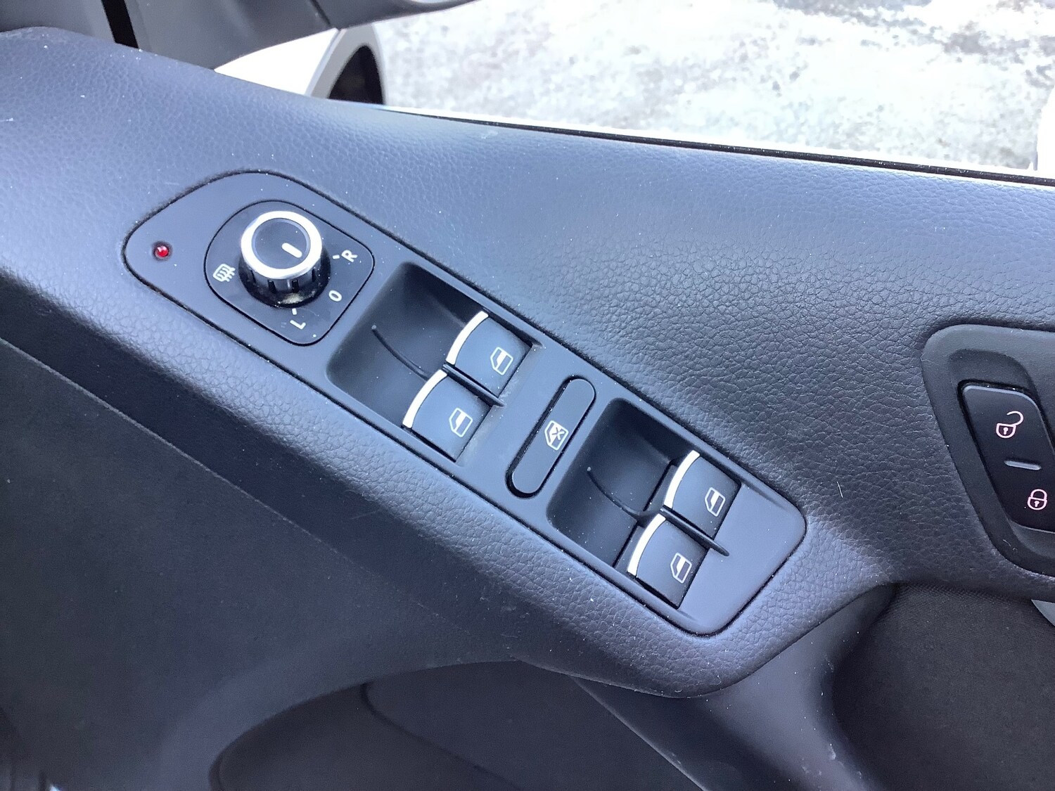 Used Volkswagen Tiguan 2014 for sale - 77786131: Photo 12