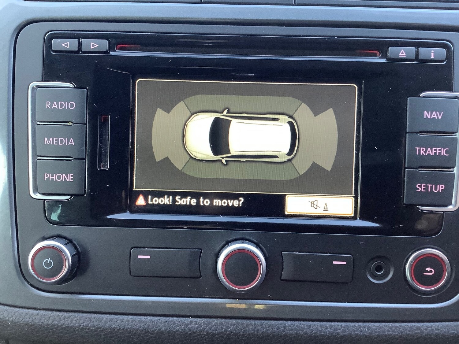 Used Volkswagen Tiguan 2014 for sale - 77786131: Photo 18