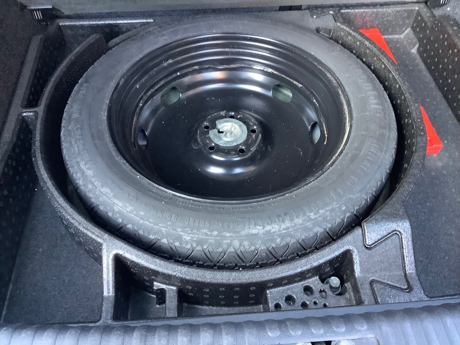 Used Volkswagen Tiguan 2014 for sale - 77786131: Photo 8