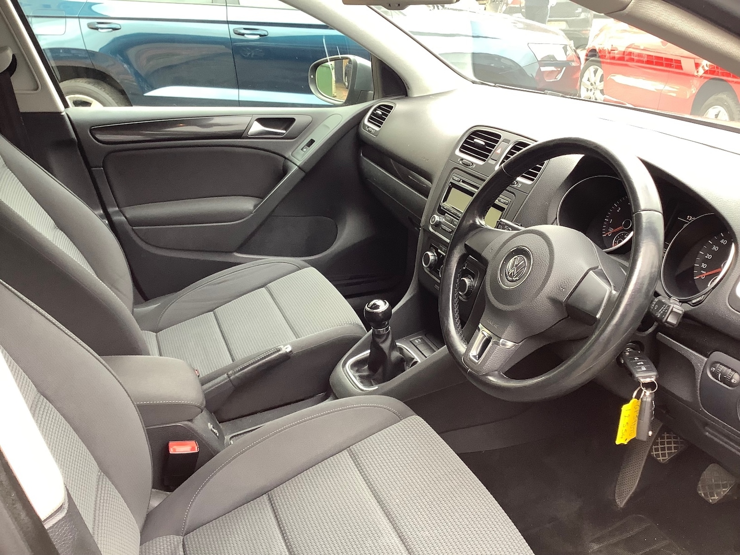 Used Volkswagen Golf 2010 for sale - 77739976: Photo 12