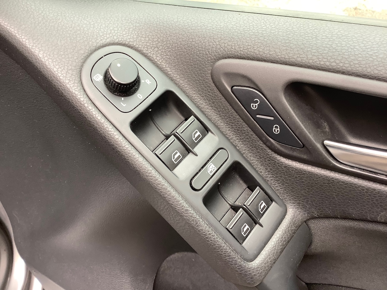 Used Volkswagen Golf 2010 for sale - 77739976: Photo 13