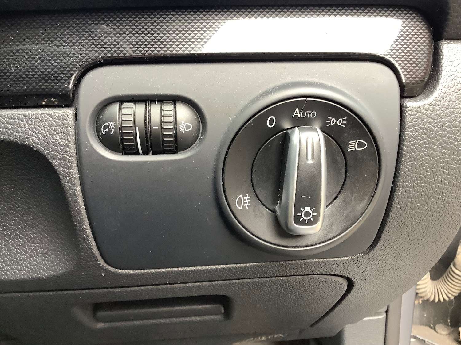 Used Volkswagen Golf 2010 for sale - 77739976: Photo 14