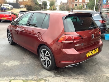 Used Volkswagen Golf 2020 for sale - 76881680: Photo