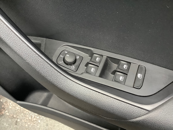 Used Skoda Karoq 2022 for sale - 76234159: Photo 12