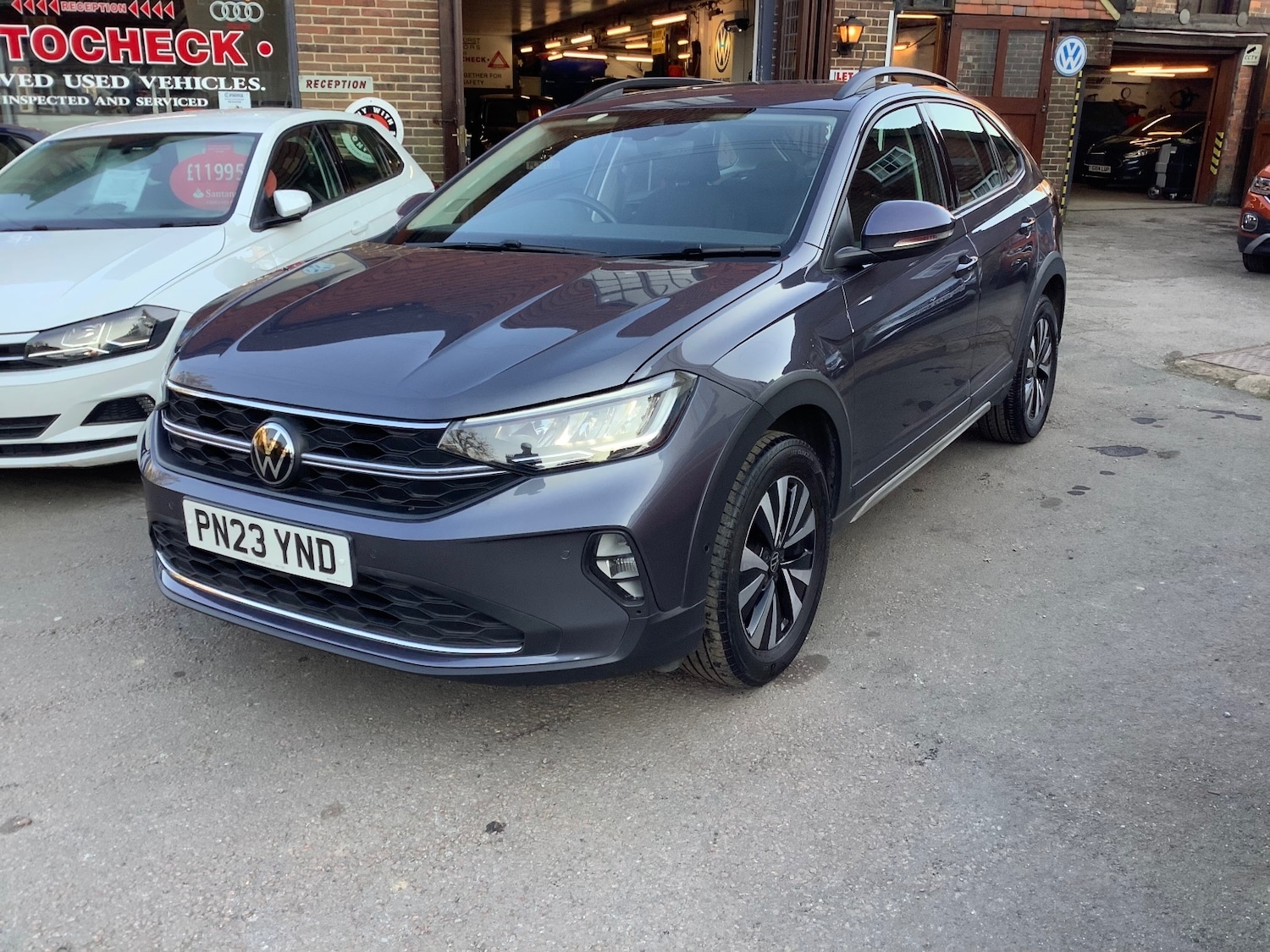 Used Volkswagen Taigo 2023 for sale - 77934384: Photo 1