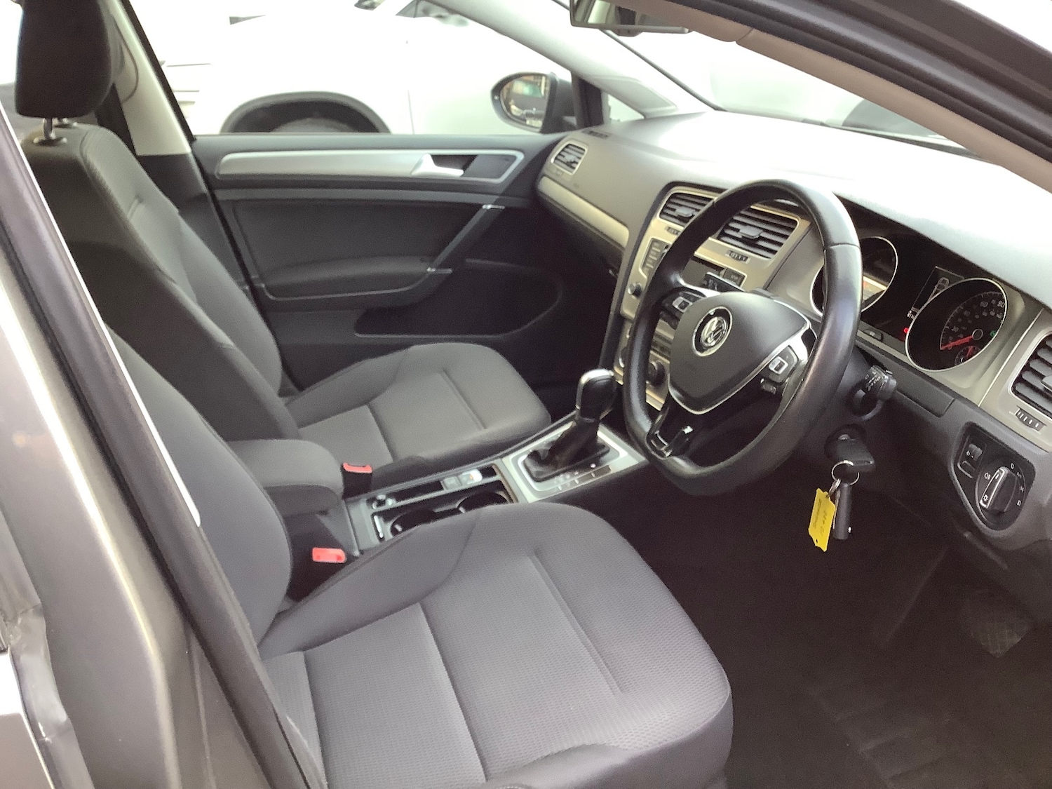 Used Volkswagen Golf 2015 for sale - 77013149: Photo 12