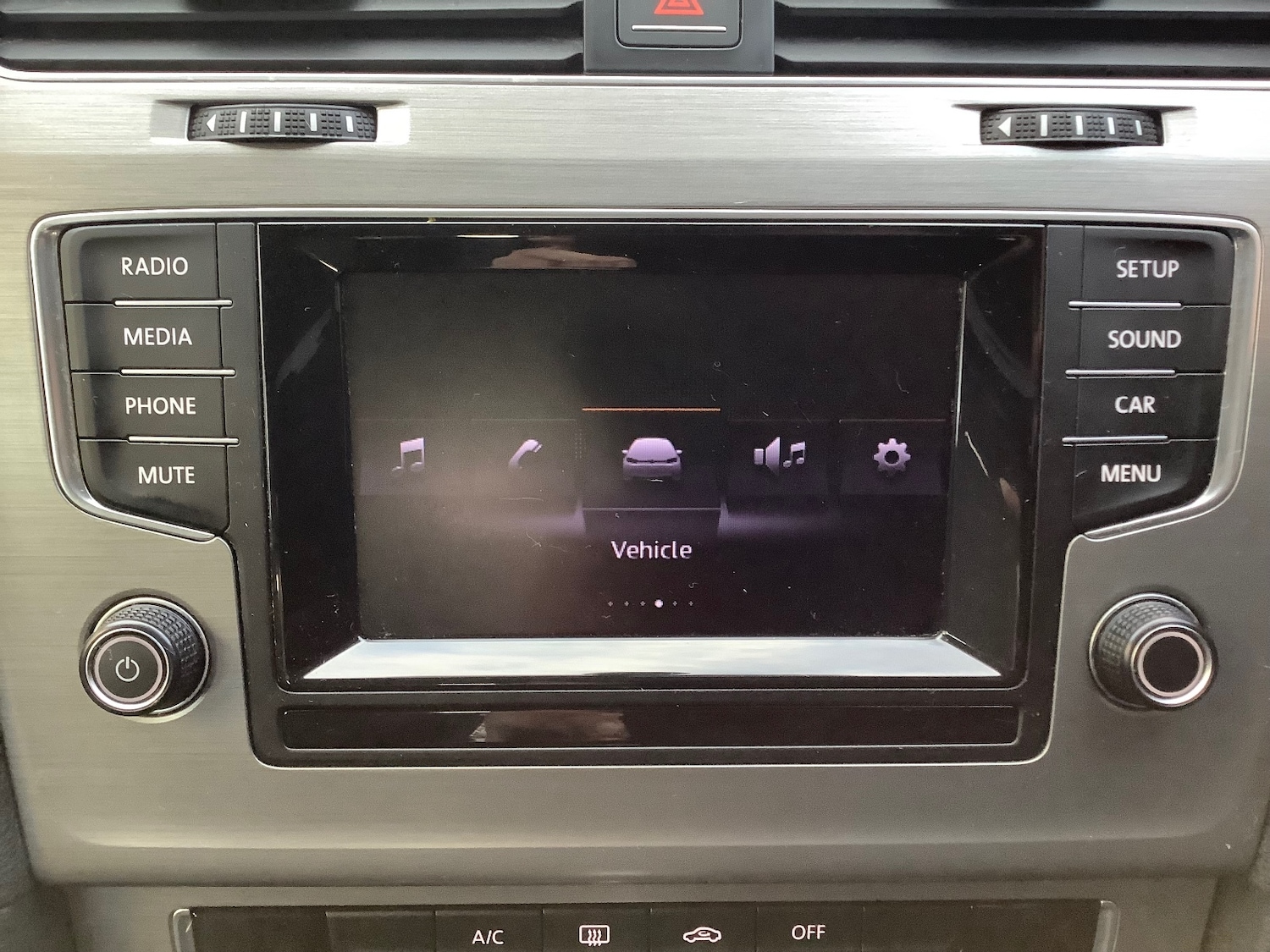 Used Volkswagen Golf 2015 for sale - 77013149: Photo 22