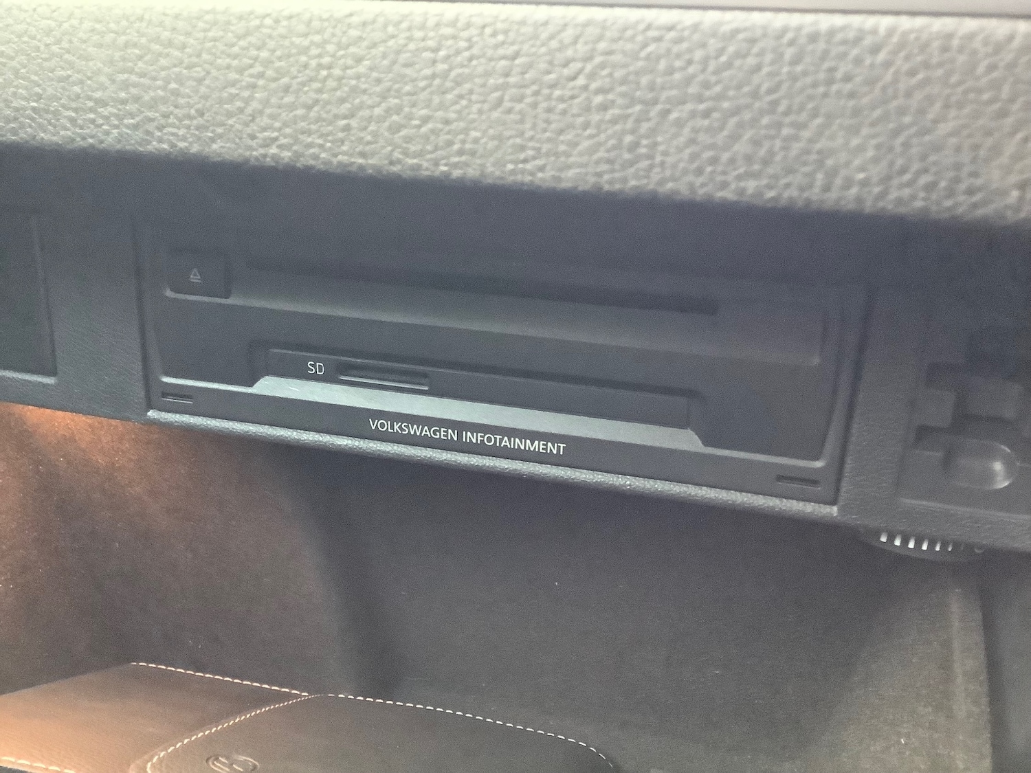 Used Volkswagen Golf 2015 for sale - 77013149: Photo 24