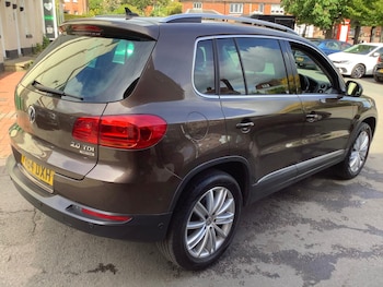 Used Volkswagen Tiguan 2015 for sale - 78596320: Photo