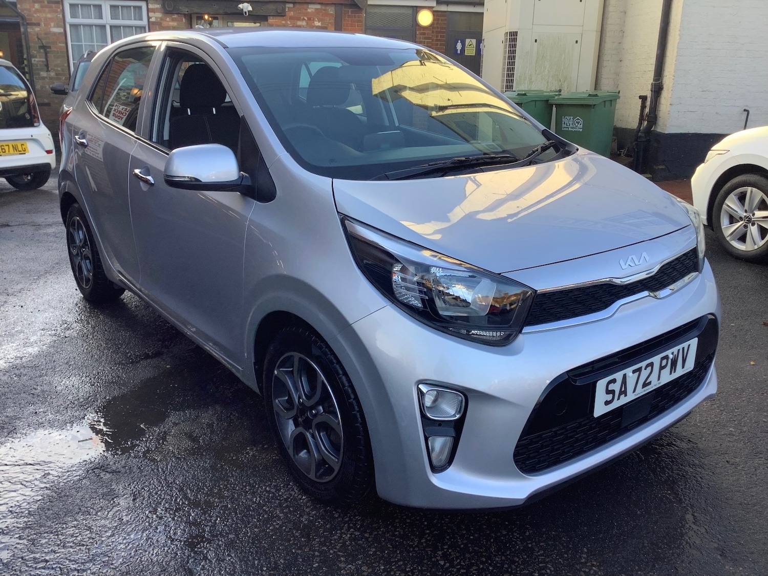 Used Kia Picanto 2022 for sale - 76954195: Photo 5