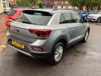 Used Volkswagen T-Roc 2023 for sale - 79677799: Photo