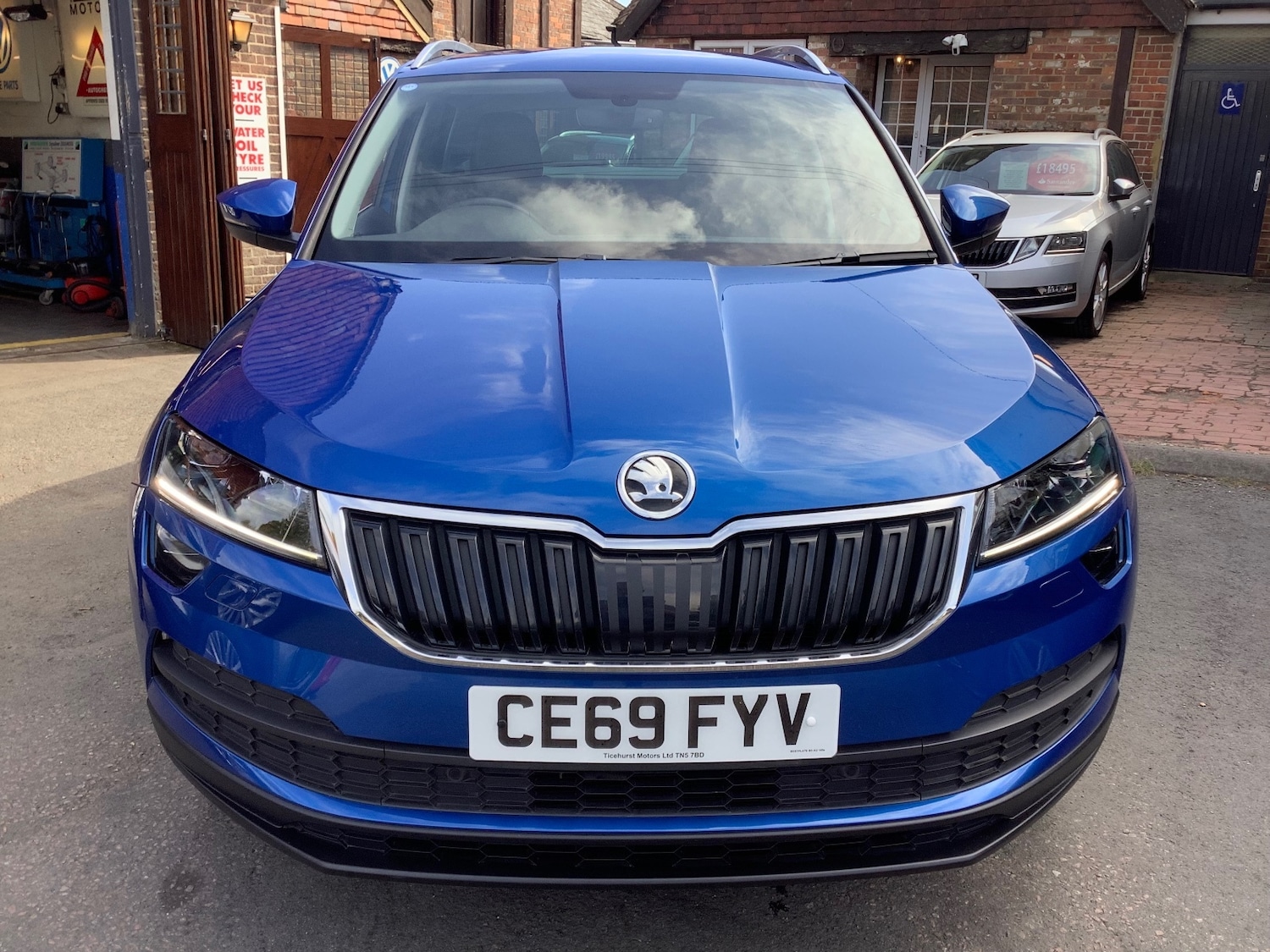 Vehicle 6