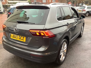 Used Volkswagen Tiguan 2020 for sale - 77300369: Photo