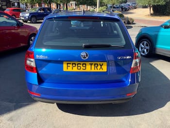 Used Skoda Octavia 2019 for sale - 79633814: Photo