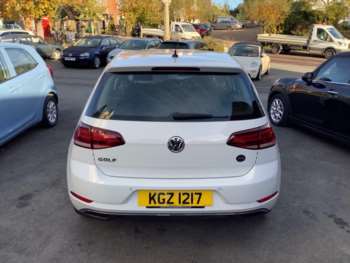 Used Volkswagen Golf 2018 for sale - 74220336: Photo