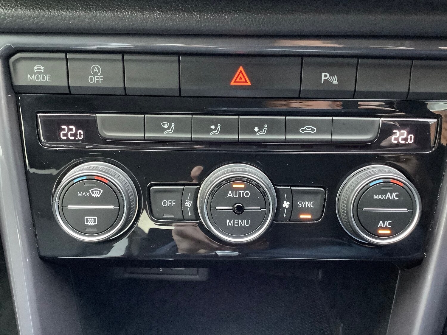 Used Volkswagen T-Roc 2021 for sale - 77512638: Photo 17