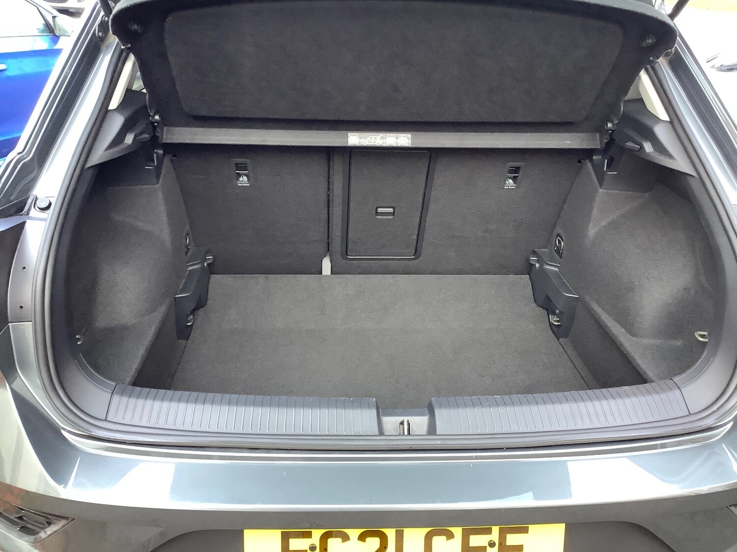 Used Volkswagen T-Roc 2021 for sale - 77512638: Photo 8