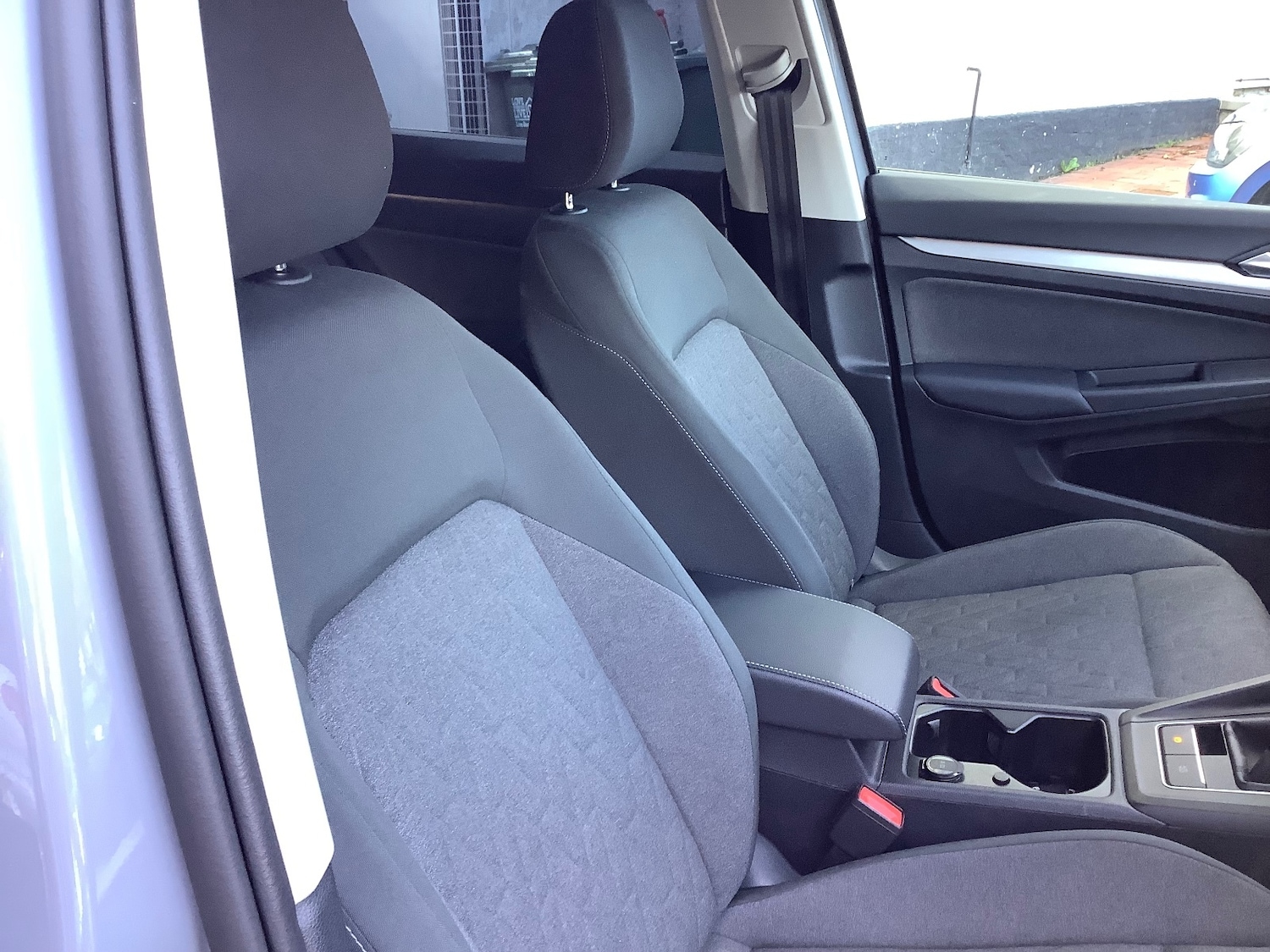 Used Volkswagen Golf 2024 for sale - 76366478: Photo 9