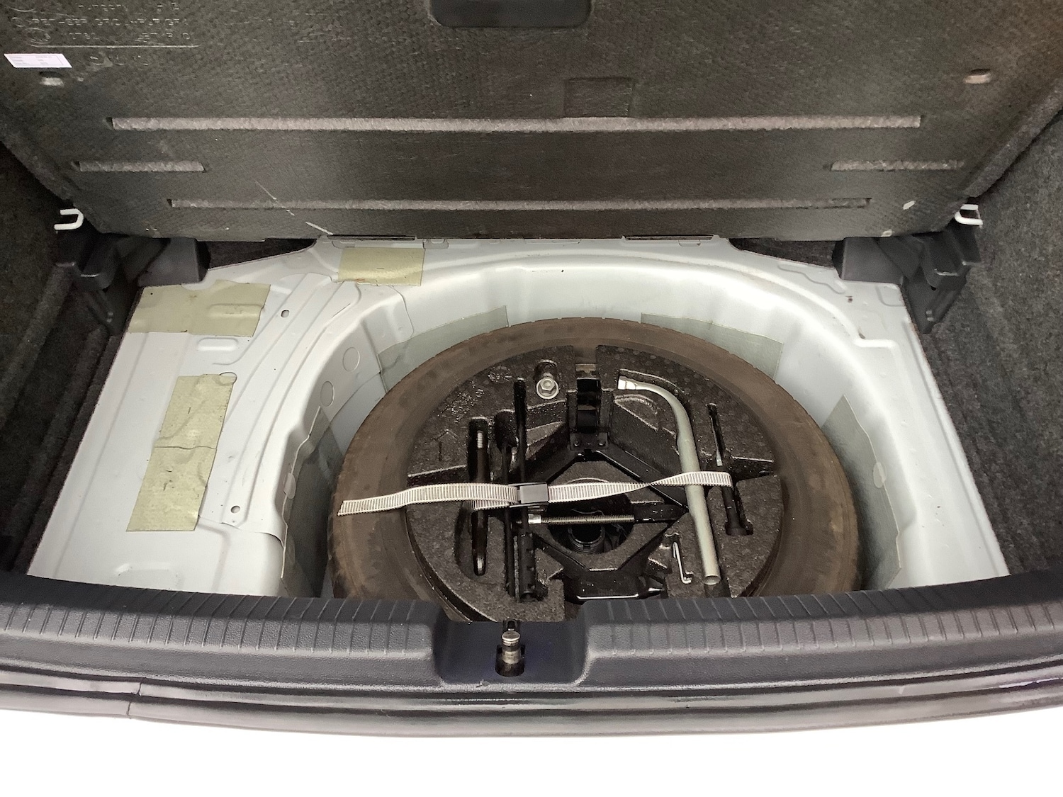 Used Volkswagen Polo 2018 for sale - 77170450: Photo 8