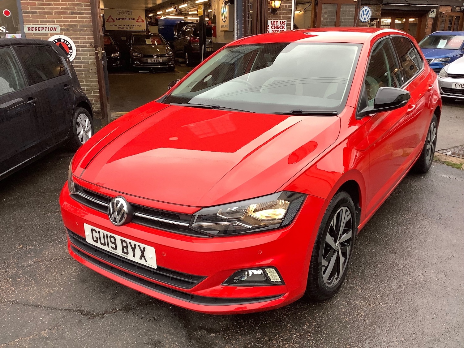 Used Volkswagen Polo 2019 for sale - 76544522: Photo 1
