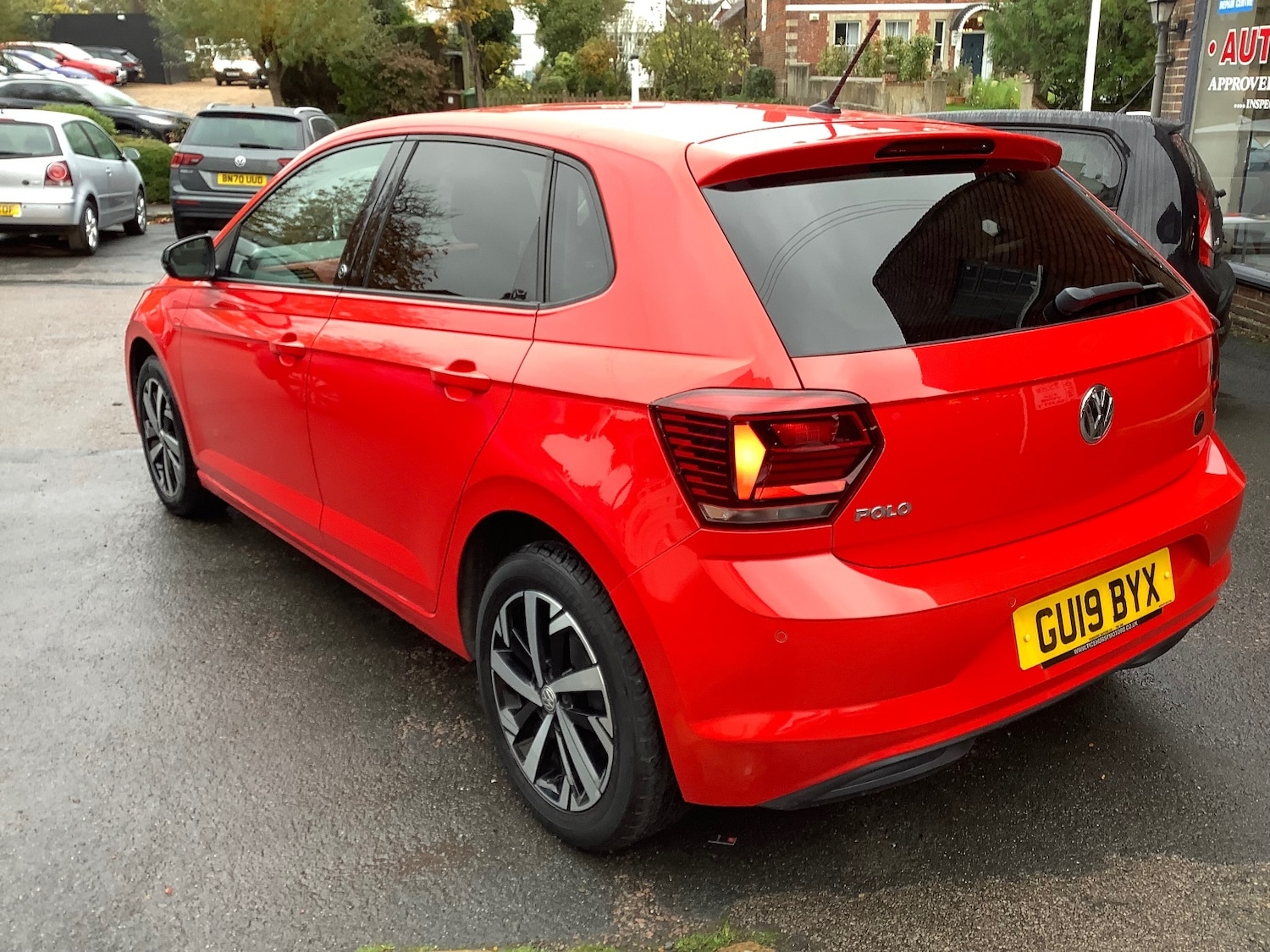 Used Volkswagen Polo 2019 for sale - 76544522: Photo 2