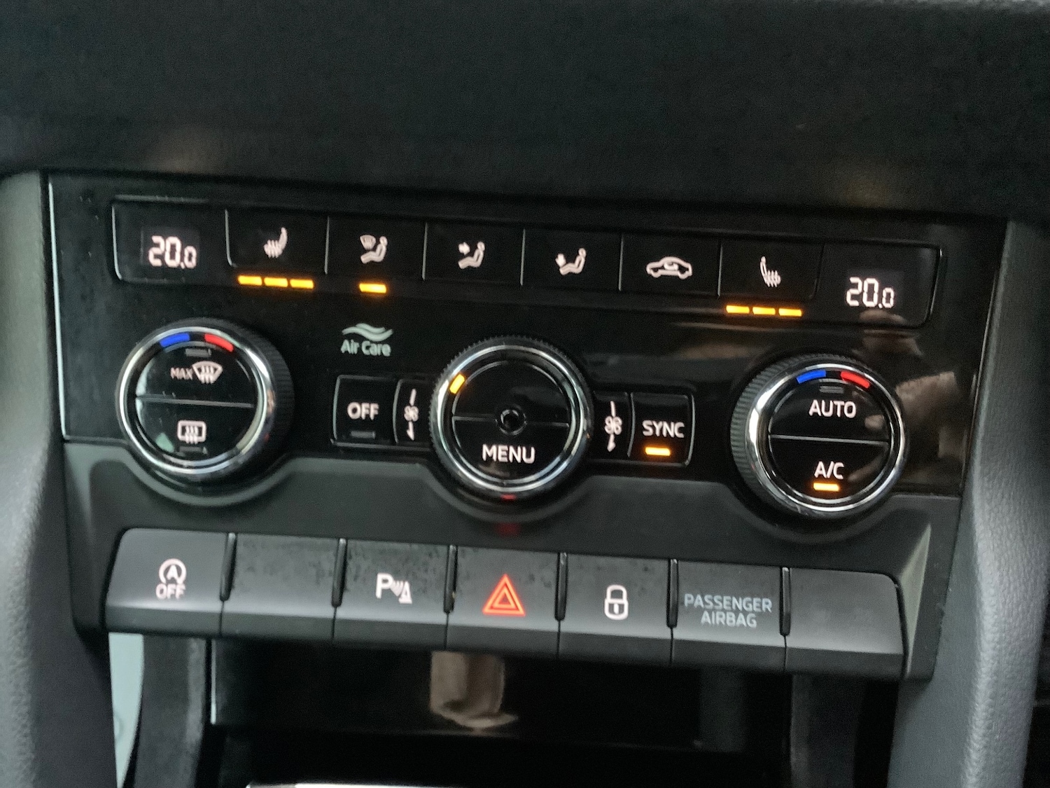 Used Skoda Karoq 2024 for sale - 76796362: Photo 19